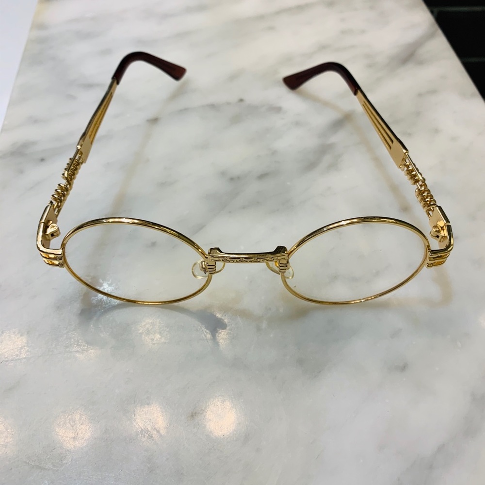 Glasses excellent condition